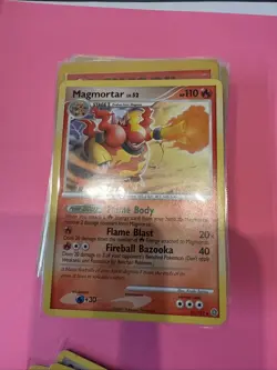 LOT OF 35 VINTAGE 90S-2000S POKEMON CARDS: ARCANINE, PELIPPER, TRAINERS, ETC - Image 4