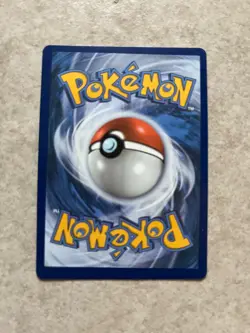 Pokemon Cards - Glaceon V 2021 in good condition - Image 2