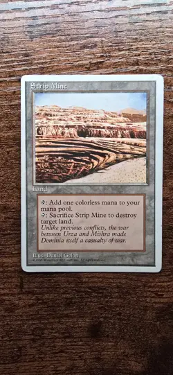 Wizards of the Coast Strip Mine Core Set 4th Edition Land Uncommon English 189 - Image 1
