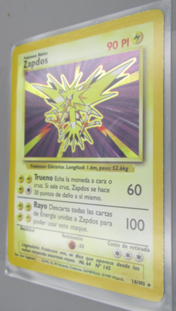 1999 POKEMON #16/102 ZAPDOS HOLO SHADOW CARD - Image 1