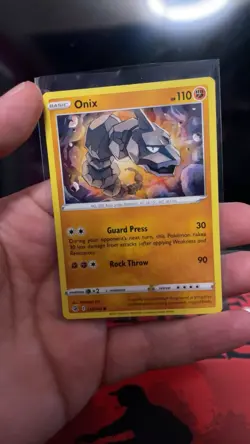 Pokemon Onix 138/264 Swsh08 Fusion Strike Common CRIMP ERROR - Image 1