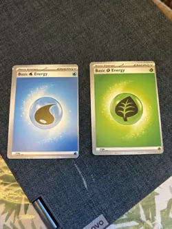 Pokemon Error Card Misprint/ Miscut/ Alignment Dot - Image 1