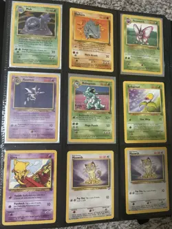 Pokemon TCG Vintage 90 card Binder Lot - Image 3