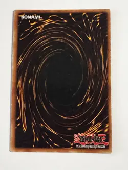 Yu-Gi-Oh Dark Magician Lot - Ultra Rare SDY-006 & Super Rare SYE-001 Unlimited - Image 3