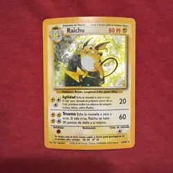 Pokemon TCG: 1999 Base Set Unlimited Raichu 14/102 Holo Rare - Image 2