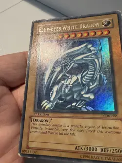 Yugioh! 2002 Blue Eyes White Dragon SDK-001 1st Edition Ultra Rare - Image 4
