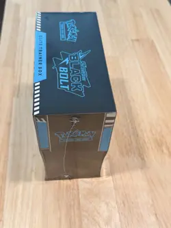 2025 Pokemon TCG Scarlet & Violet Black Bolt ETB 🔥🔥🔥 - Image 4