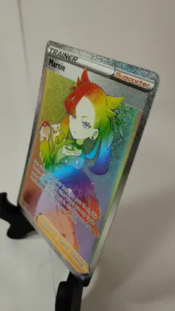 Pokemon TCG Marnie 208/202 Sword & Shield Secret Rare Rainbow Full Art Trainer - Image 3