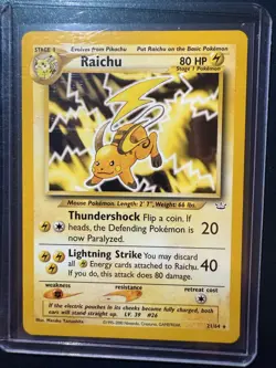 Raichu 21/64 Neo Revelation non holo WOTC pokemon card LP - Image 1