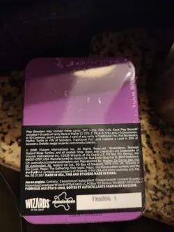 Magic: The Gathering Teenage Mutant Ninja Turtles Tin [Shredder] Box 3 Boosters - Image 3