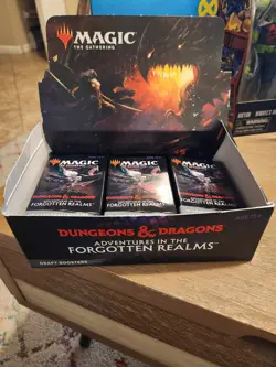 MTG: Dungeons & Dragons, Adventures in the Forgotten Realms - Draft Booster Pack - Image 2