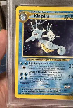 Pokemon 2000 Kingdra Holo + Swirl! 8/111 Neo PSA 8 - Image 4