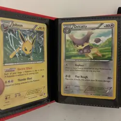 Large Lot of Mixed Pokemon cards -110 cards + 13 promotional cards - Image 4