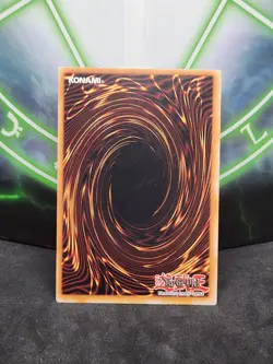 Yugioh Witchcrafter Pittore INCH-EN015 Secret Rare 1st Edition NM - Image 2