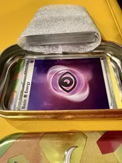 Pokemon 151 Mini Tin - Scyther /Koffing (30 151 Cards w/2 Holos & 3 RHs & coin) - Image 5