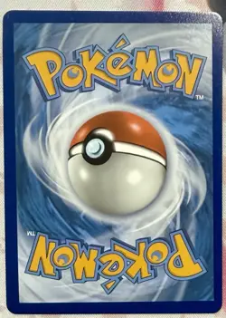 Pokemon TCG Hero's Medal Gold Secret Rare Card 201/185 Vivid Voltage - Image 2