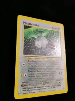 2001 Pokemon TCG Magnemite 7/75 Neo Discovery Unlimited Holo Rare WoTC - NM - Image 2