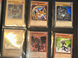 Yugioh PSA lot & Vintage/Mod BINDER lot w Dark Magician cards - Image 4