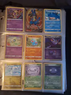 Pokemon Card Binder Lot – V, VMAX, VSTAR, GX, Full Art, Alt Art (See Photos) - Image 5