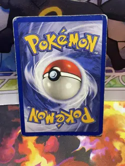 HP Moltres Holo 12/62 Fossil Pokemon Card - Image 3