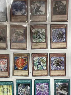 LOT OF 85 YUGIOH CARDS - Image 4