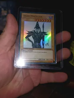 G1N Yugioh Dark Magician JUMPEN049 Ultra Rare Limited Edition Near Mint - Image 1