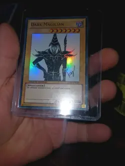 G1N Yugioh Dark Magician JUMPEN049 Ultra Rare Limited Edition Near Mint - Image 2