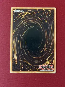 Konami Red-Eyes B. Dragon SDJ-001 Starter Deck: Joey Ultra Rare Dragon Unlimited - Image 2