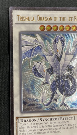 Yu-Gi-Oh! Trishula, Dragon of the Ice Barrier AP08-EN001 Ultimate Rare - Image 2