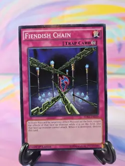 Yu-Gi-Oh TCG Card | Fiendish Chain SDKS-EN039 First Edition - Image 1