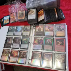 16 Pages of FOILS Cards Collection in Binder. And 1,000+ Bulk Magic:thegathering - Image 1