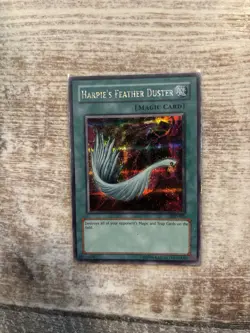 (58) Yu-Gi-Oh Harpie's Feather Duster SDD-003 Secret Rare MP/HP - Image 1