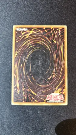 Yugioh Blue-Eyes White Dragon SDK-001 1st Edition! Asian English ULTRA RARE - Image 3