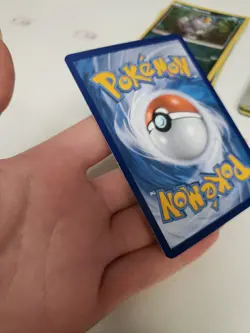 Yveltal RC16/RC32 Generations: Radiant Collection Pokemon LP Holo - Image 4