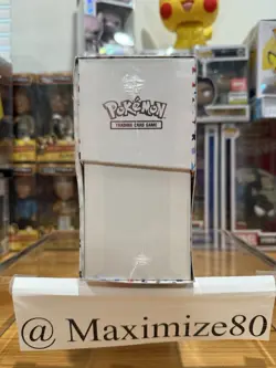 POKEMON SCARLET & VIOLET 151 POKEMON CENTER ELITE TRAINER BOX W/ MAGNETIC CASE!! - Image 3
