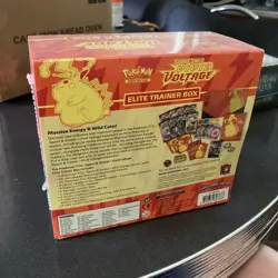 Pokemon TCG: Sword & Shield-Vivid Voltage Battle Styles And Shining Fates ETB 820650807688 - Image 4