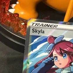 Skyla 072/072 NM+ Full Art - Shining Fates - Pokemon TCG 2021 - Image 2