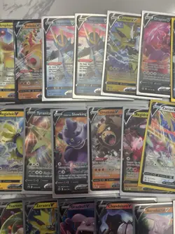 Pokemon V Lot 40 Cards – Ultra Rare Bundle, Great Value,See photos for Condition - Image 3