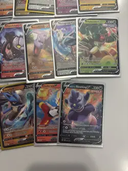 Pokemon V Lot 40 Cards – Ultra Rare Bundle, Great Value,See photos for Condition - Image 5