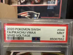 Pikachu VMAX #044 - 2020 Pokemon Sword & Shield Vivid Voltage - PSA 9 - Image 5