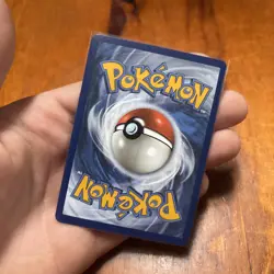 Pokemon TCG: Umbreon Gold Star 17/17 Celebrations 25th Anniversary - Image 3