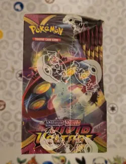 Pokemon TCG: Sword & Shield - Vivid Voltage Booster Box - 36 Packs 820650817496 - Image 3