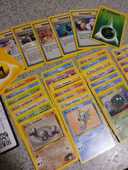 Lot of 33 Pokemon Gym Heroes Cards Unlimited Uncommon Common NM LP MP 1999 2000 - Image 3