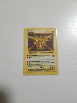 Pokemon TCG Zapdos Base Set 16/102 Holo Shadowless Holo Rare Lightly played - Image 1