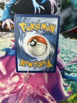 Milotic 038/203 Reverse Holo Rare Pokemon TCG Evolving Skies - Image 2