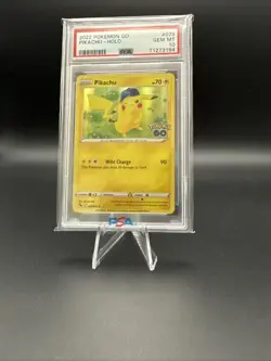 2022 Pokemon Go Pikachu Holo Card #028 PSA 10 Gem Mint 🔥 - Image 1