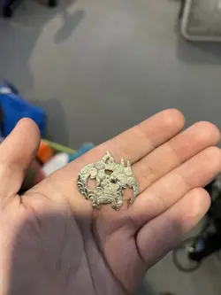 Mega Charizard Y Collectors Pin Pokemon TCG Collector Enamel Pins Official 2014 - Image 2