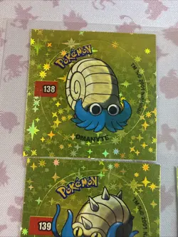 2001 Taps Gold Holo Kabutops Kabuto Omaster omanyte Pog Stickers Pokemon Non-TCG - Image 2