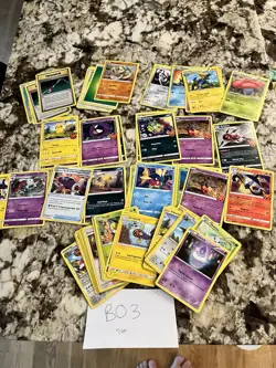 Pokemon Card Lot 70+ Cards Shellos Vileplume Litwick Poison Fanged Dragon Energy - Image 1