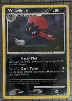 9 POKEMON TCG Cards Mix 2007, 2008 Combee, 2012, 2013 Minun, 2014, One HOLO - Image 3